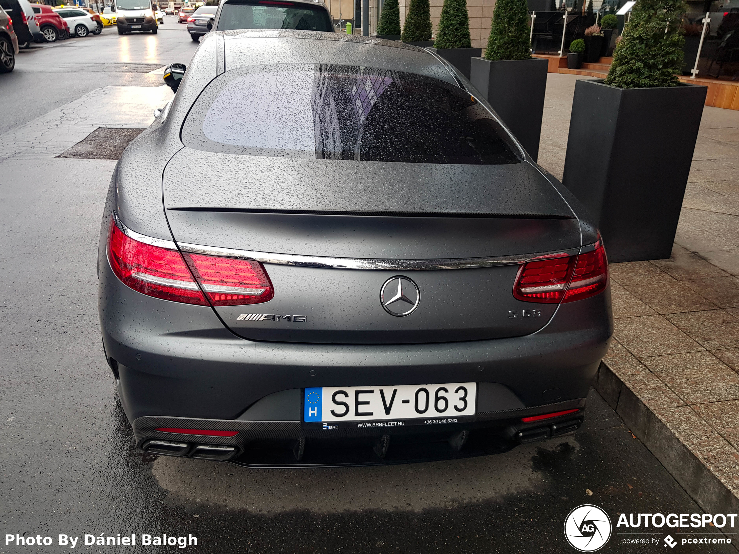 Mercedes-AMG S 63 Coupé C217 2018 Yellow Night Edition