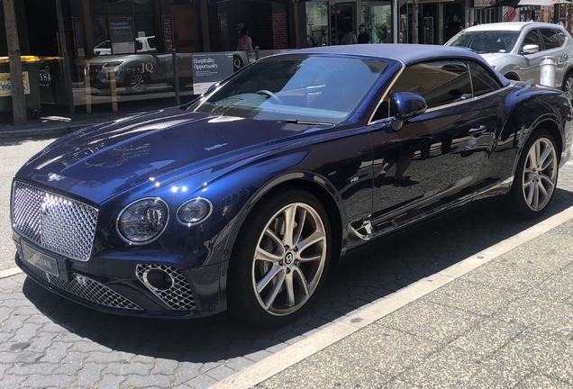 Bentley Continental GTC V8 2020