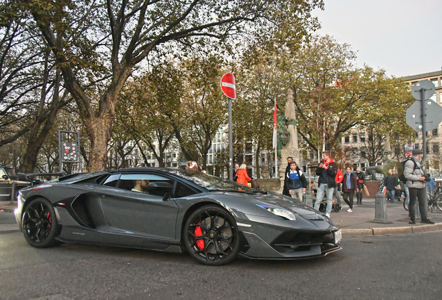 Lamborghini Aventador LP770-4 SVJ Roadster