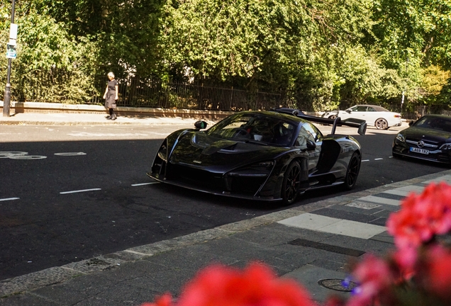 McLaren Senna