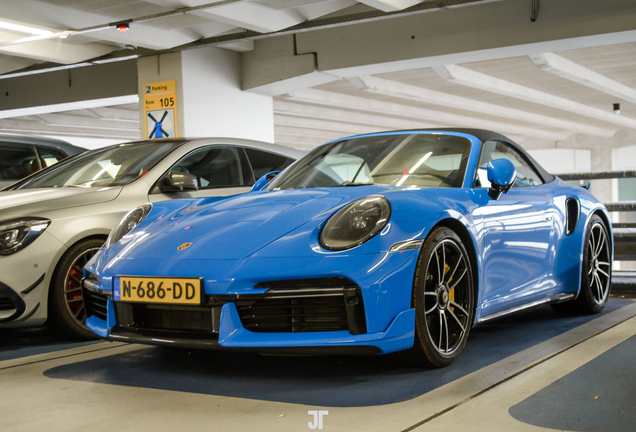 Porsche 992 Turbo S Cabriolet