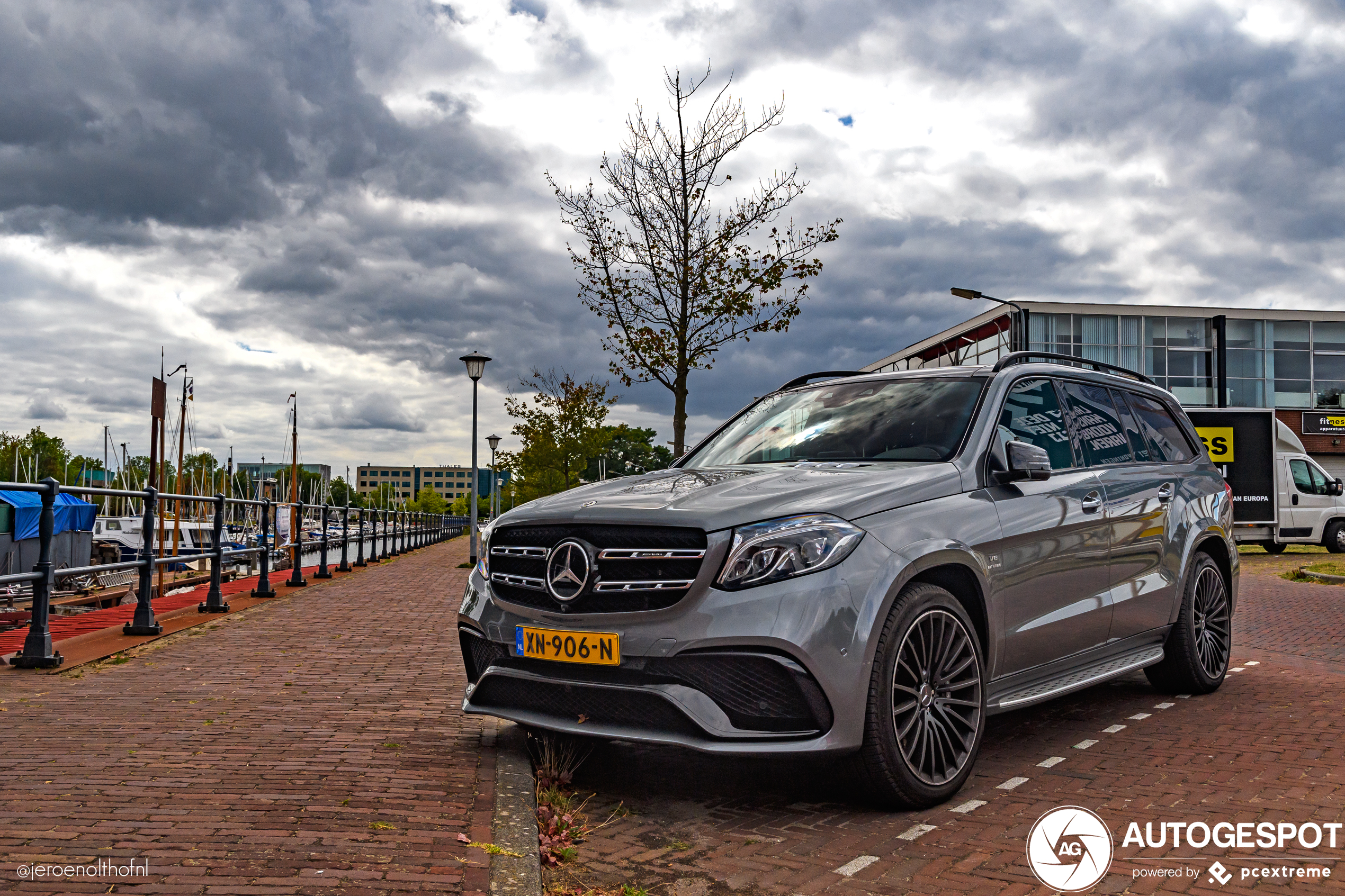 Mercedes-AMG GLS 63 X166