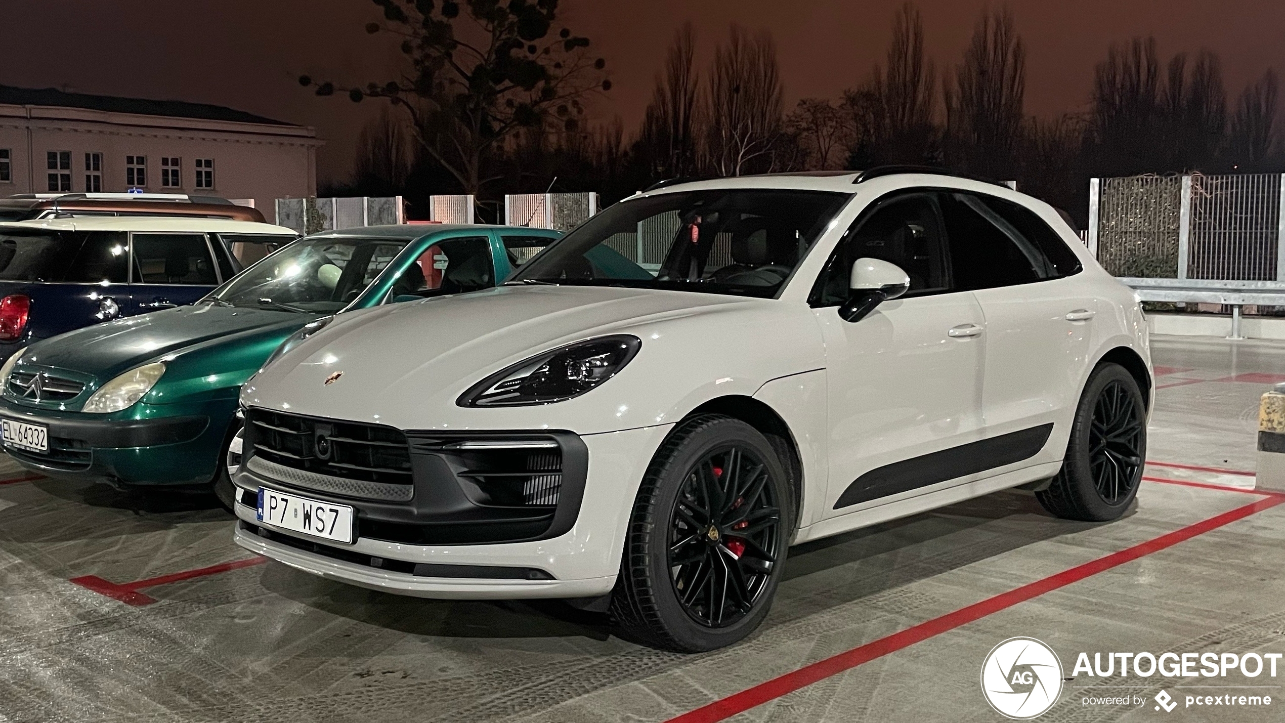 Porsche 95B Macan GTS MkIII