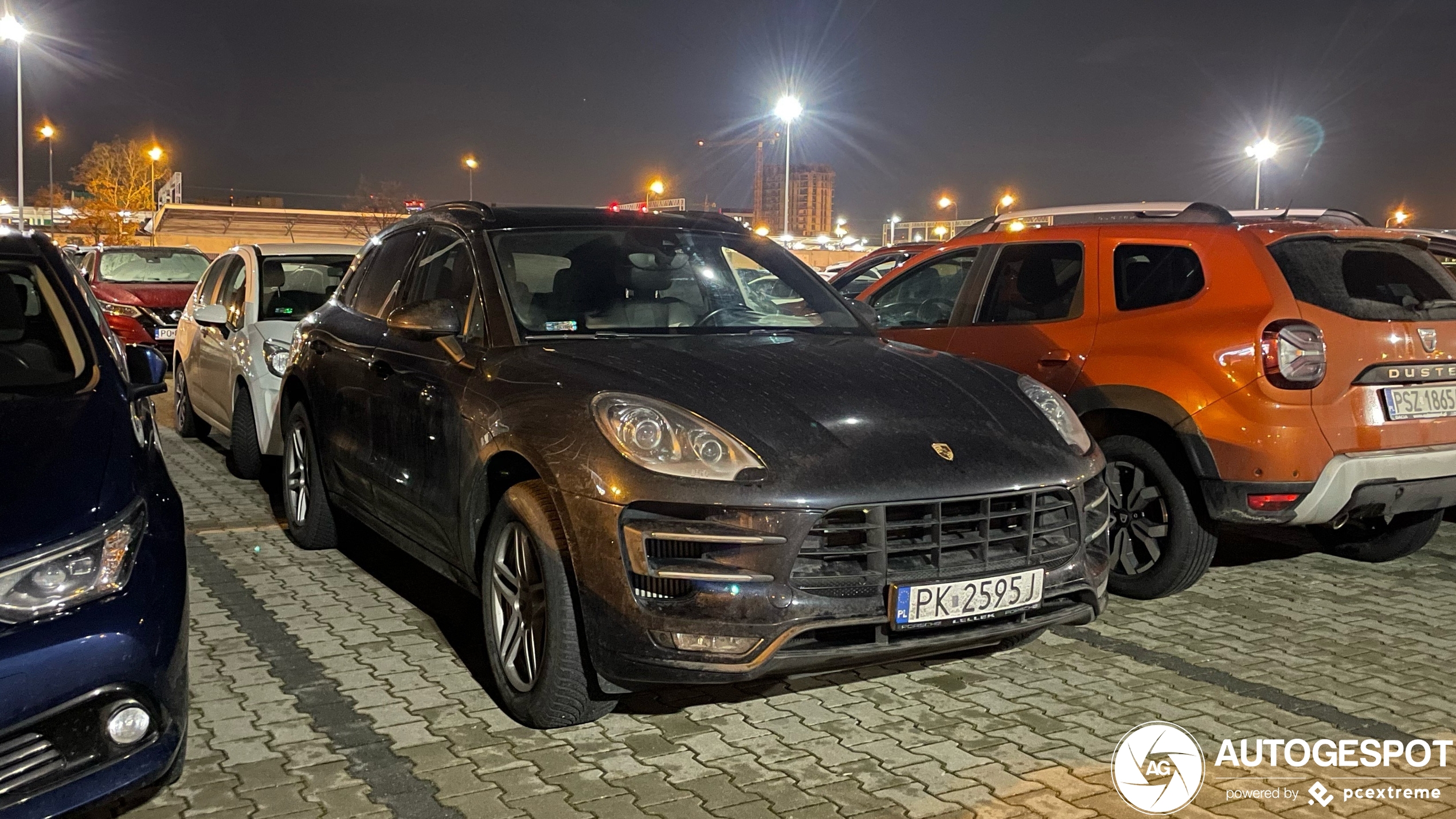 Porsche 95B Macan Turbo