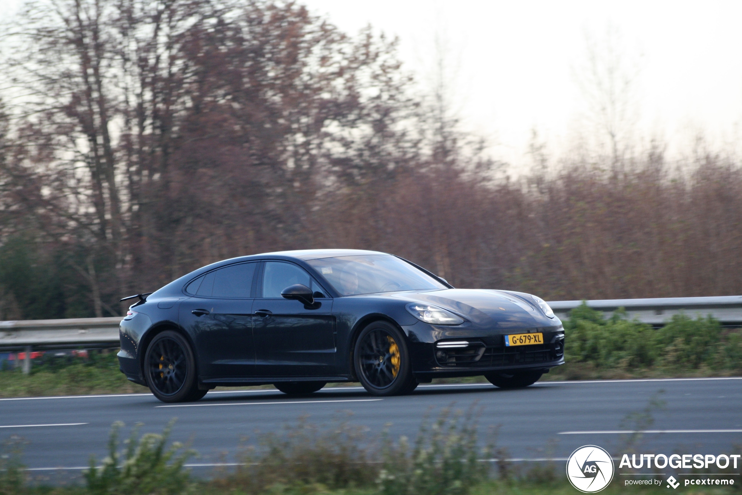 Porsche 971 Panamera Turbo S E-Hybrid