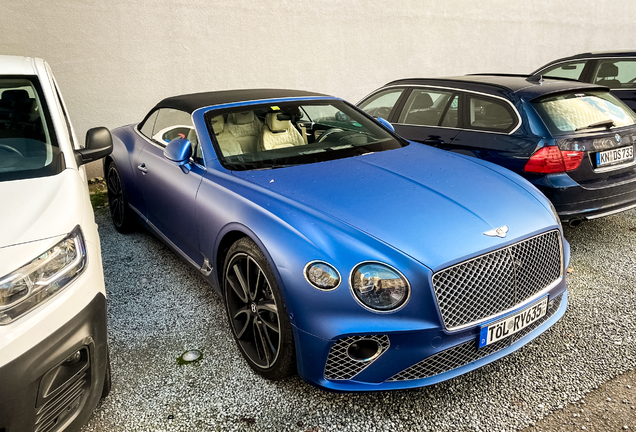 Bentley Continental GTC 2019