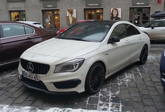 Mercedes-Benz CLA 45 AMG C117