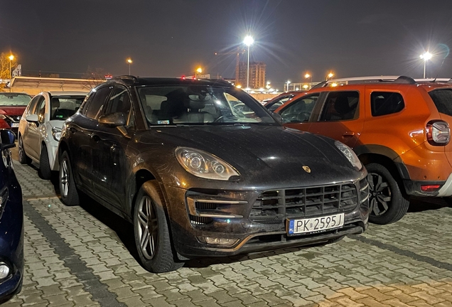 Porsche 95B Macan Turbo