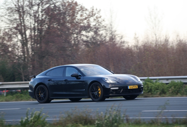 Porsche 971 Panamera Turbo S E-Hybrid