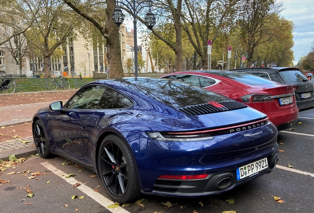 Porsche 992 Carrera S