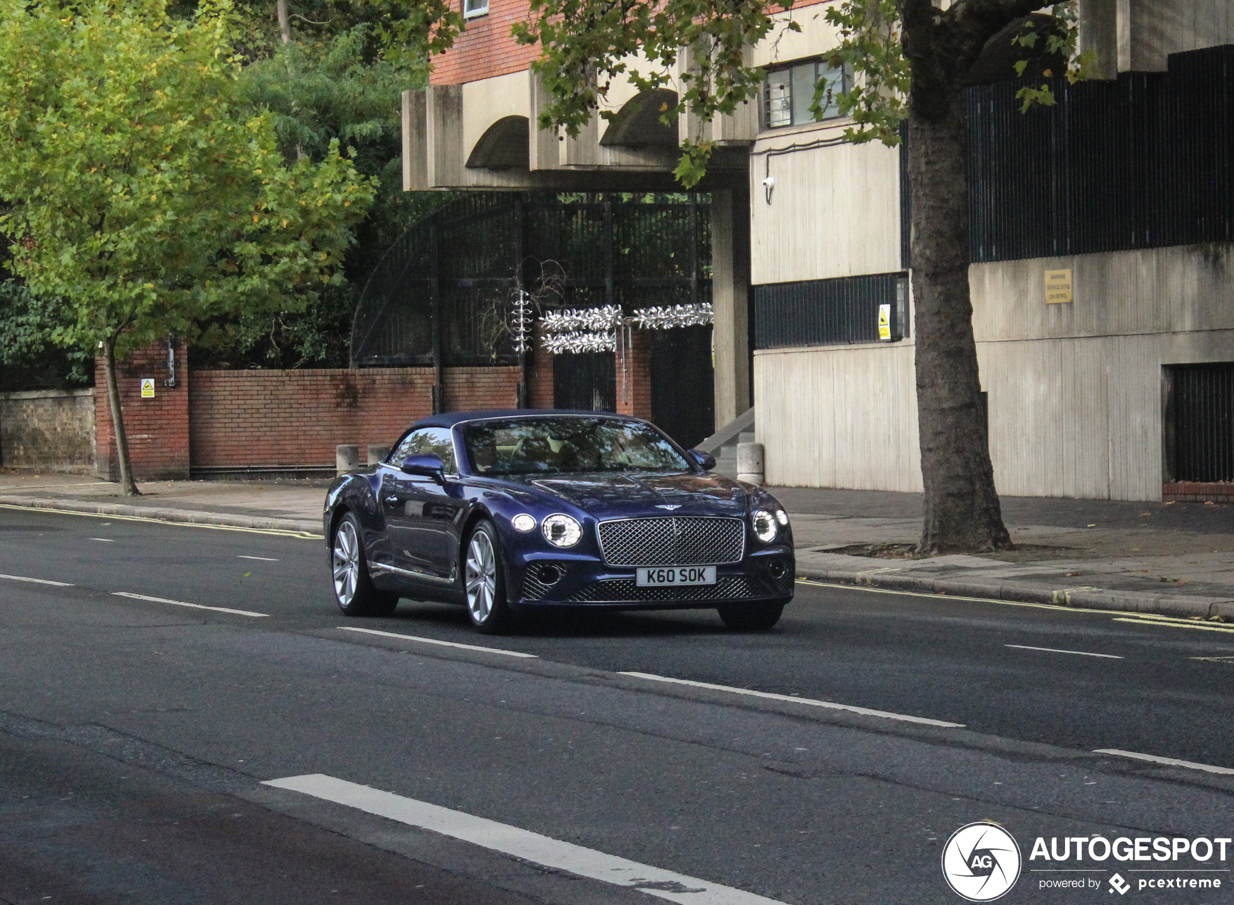 Bentley Continental GTC V8 2020