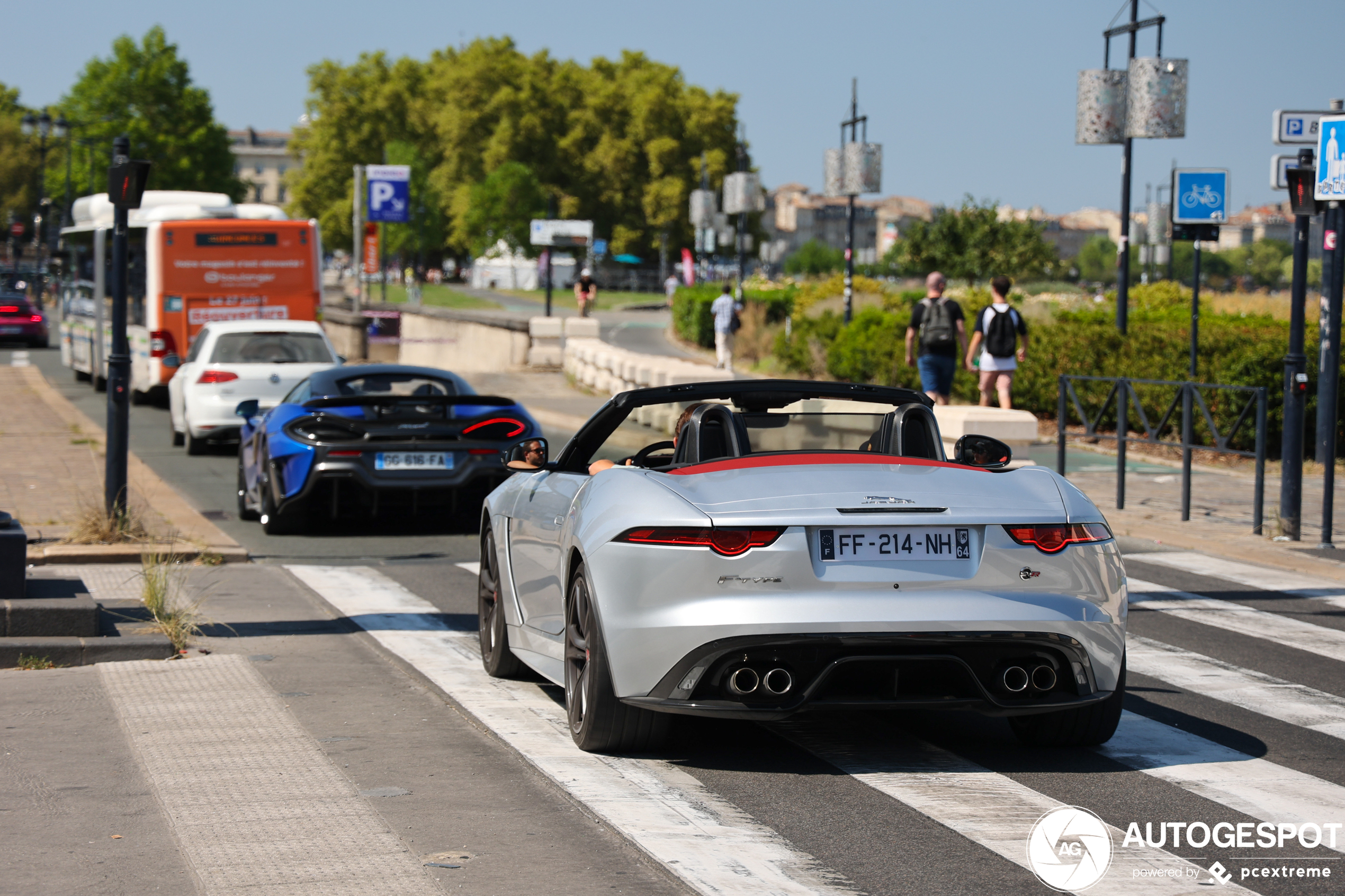 Jaguar F-TYPE SVR Convertible 2017