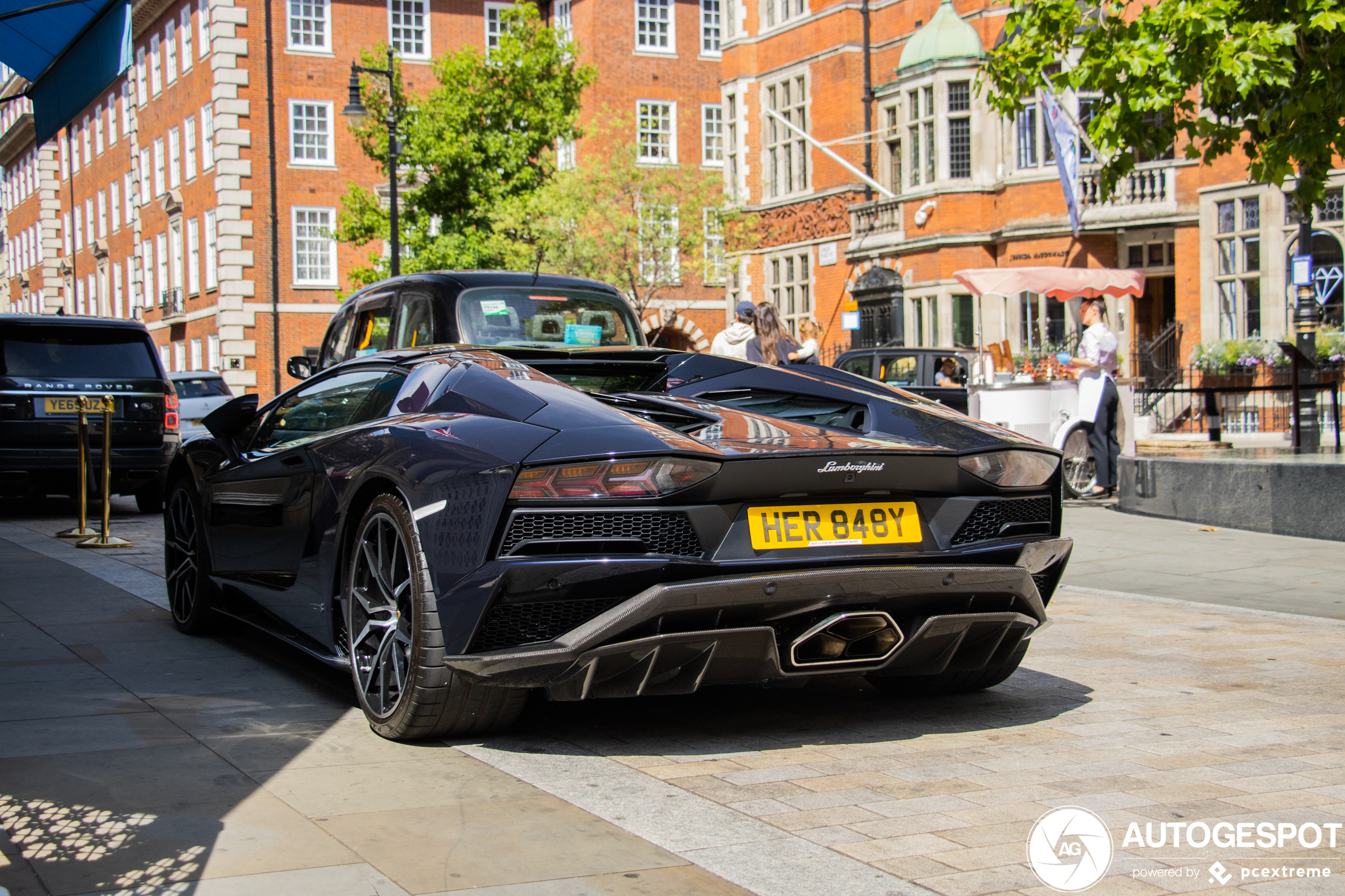 Lamborghini Aventador S LP740-4 Roadster