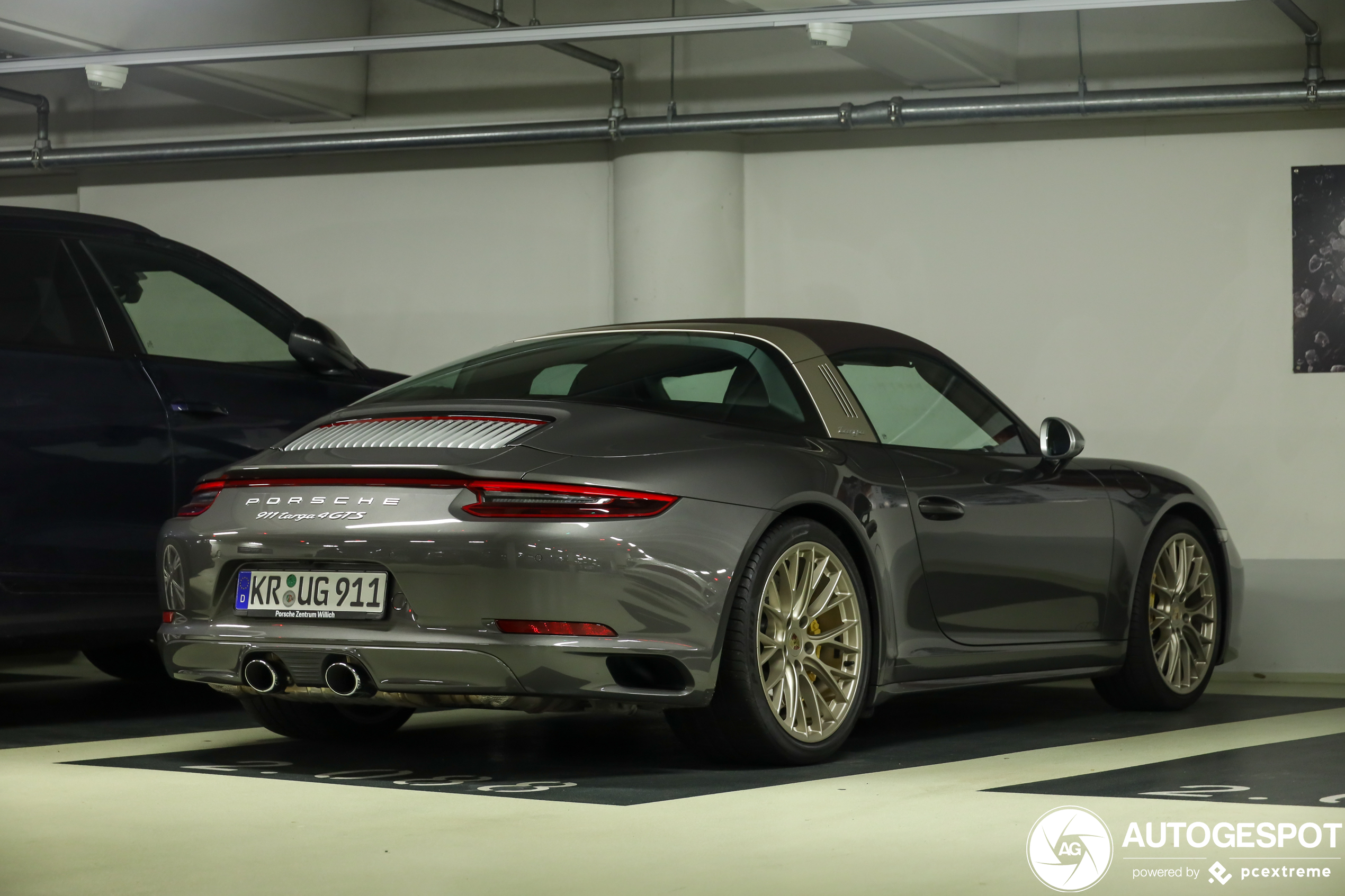 Porsche 991 Targa 4 GTS MkII Exclusive Manufaktur Edition