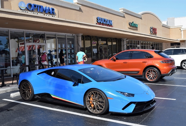 Lamborghini Huracán LP640-4 Performante