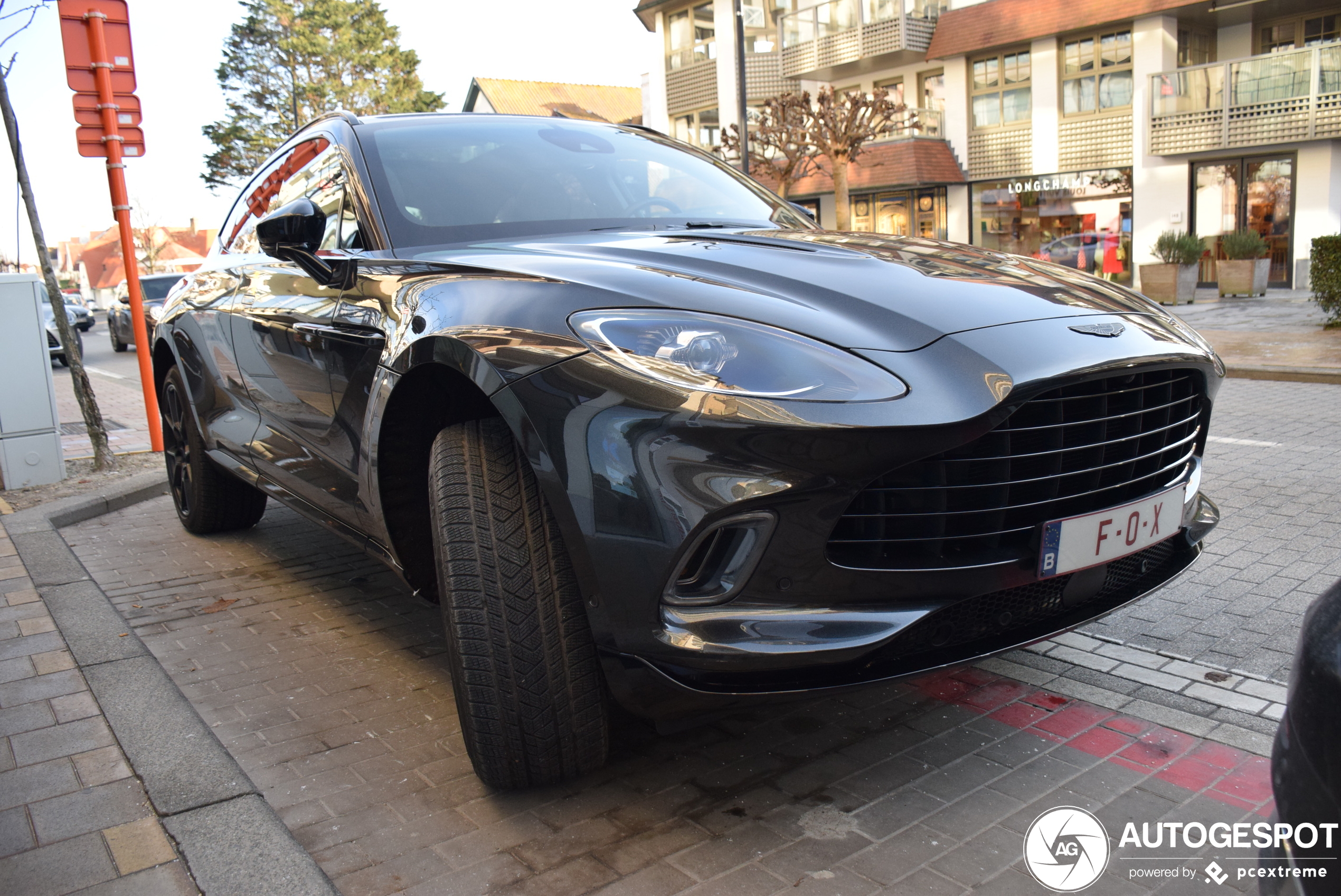 Aston Martin DBX