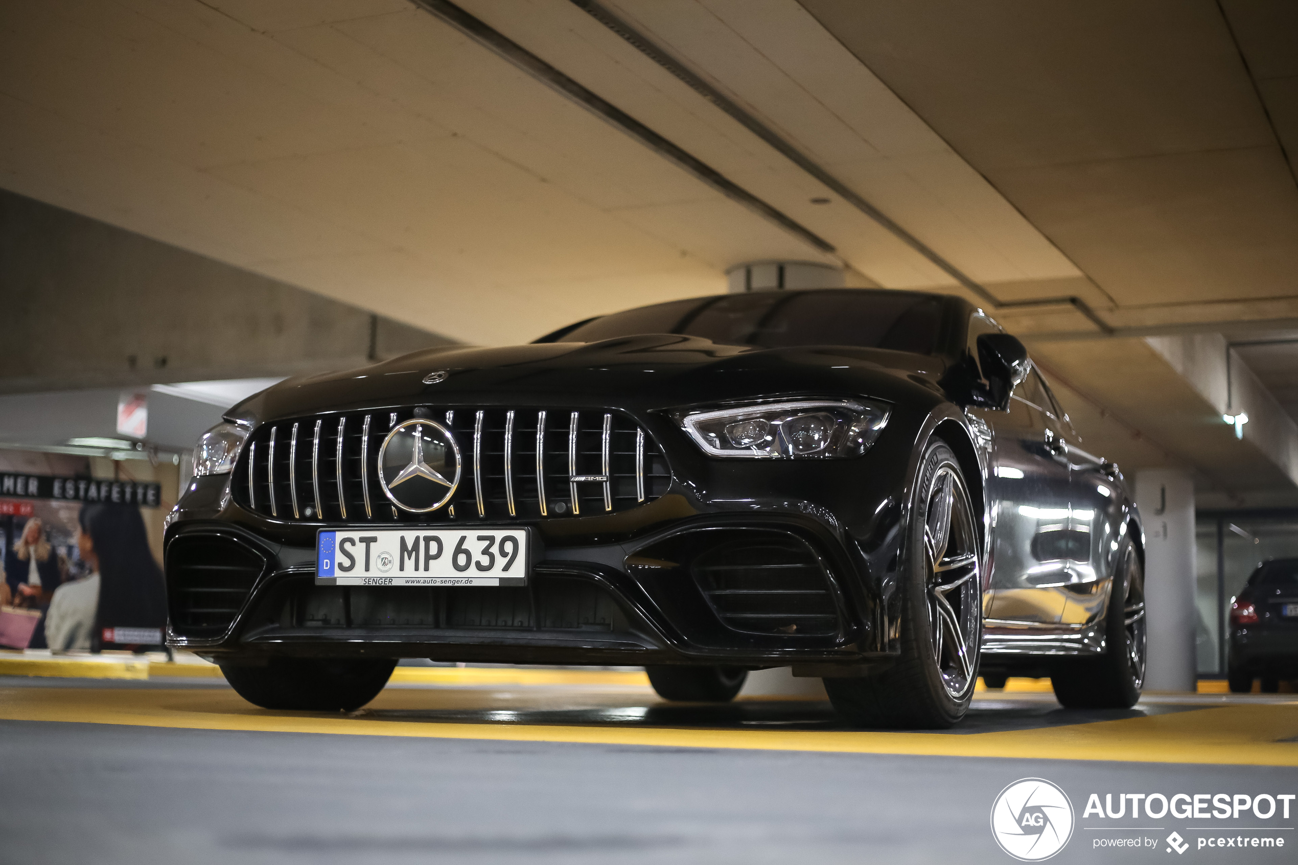 Mercedes-AMG GT 63 S X290