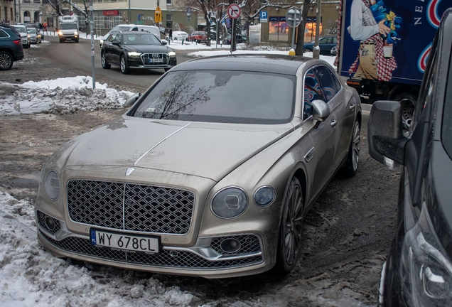 Bentley Flying Spur V8 2022 Mulliner