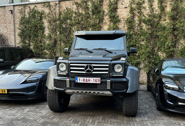 Mercedes-Benz G 500 4X4²