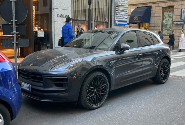 Porsche 95B Macan GTS MkIII