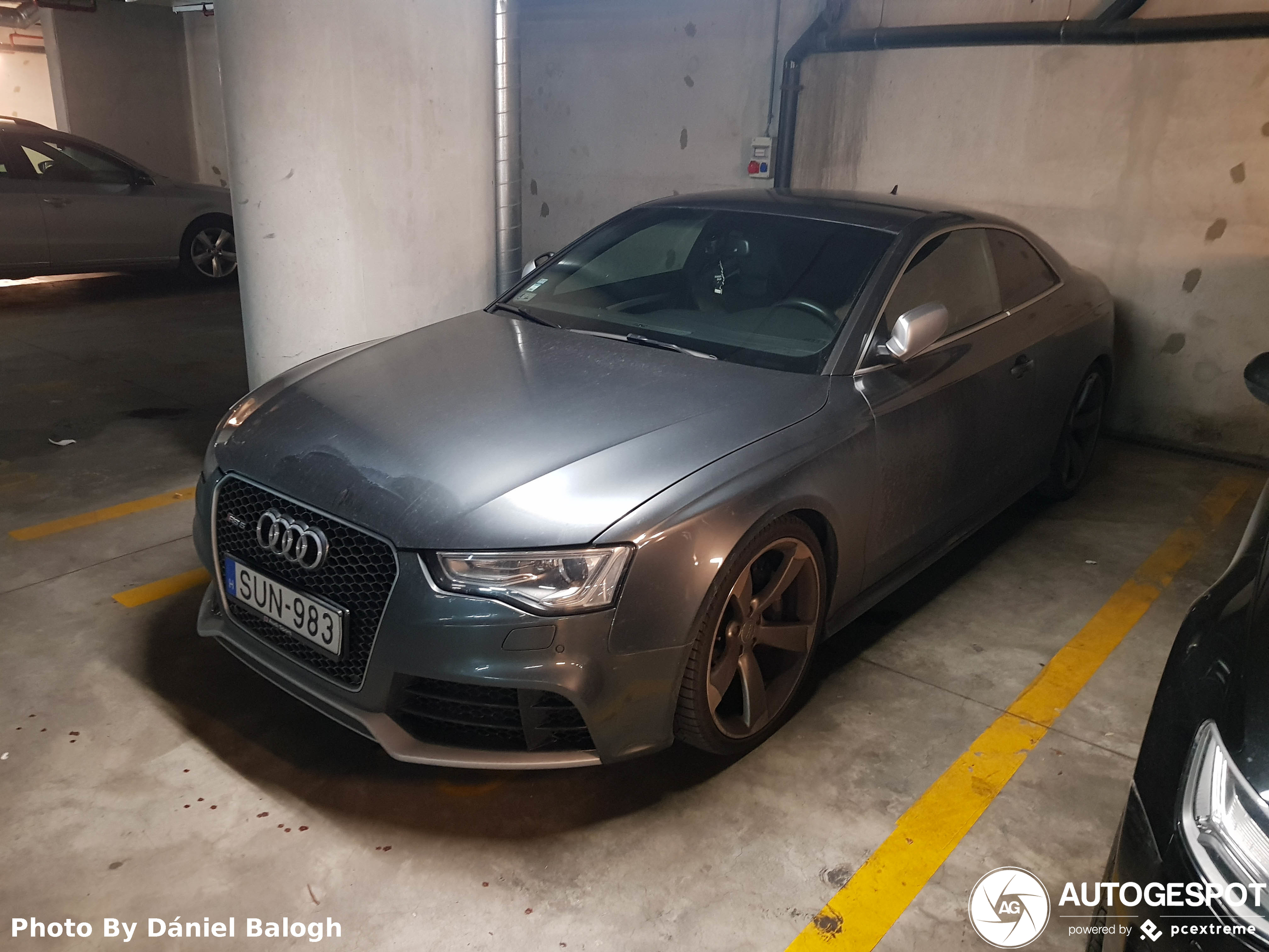 Audi RS5 B8 2012