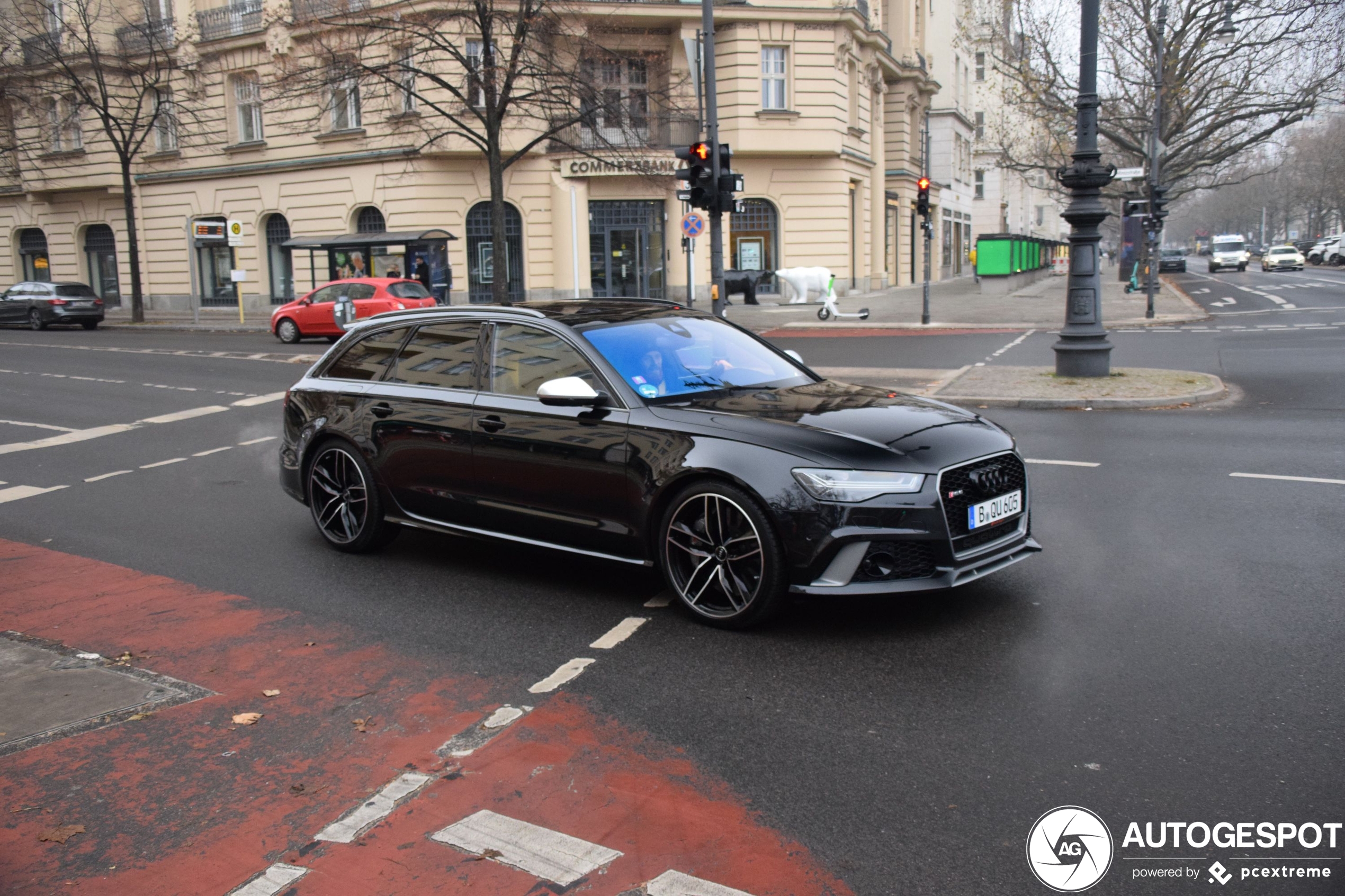 Audi RS6 Avant C7 2015