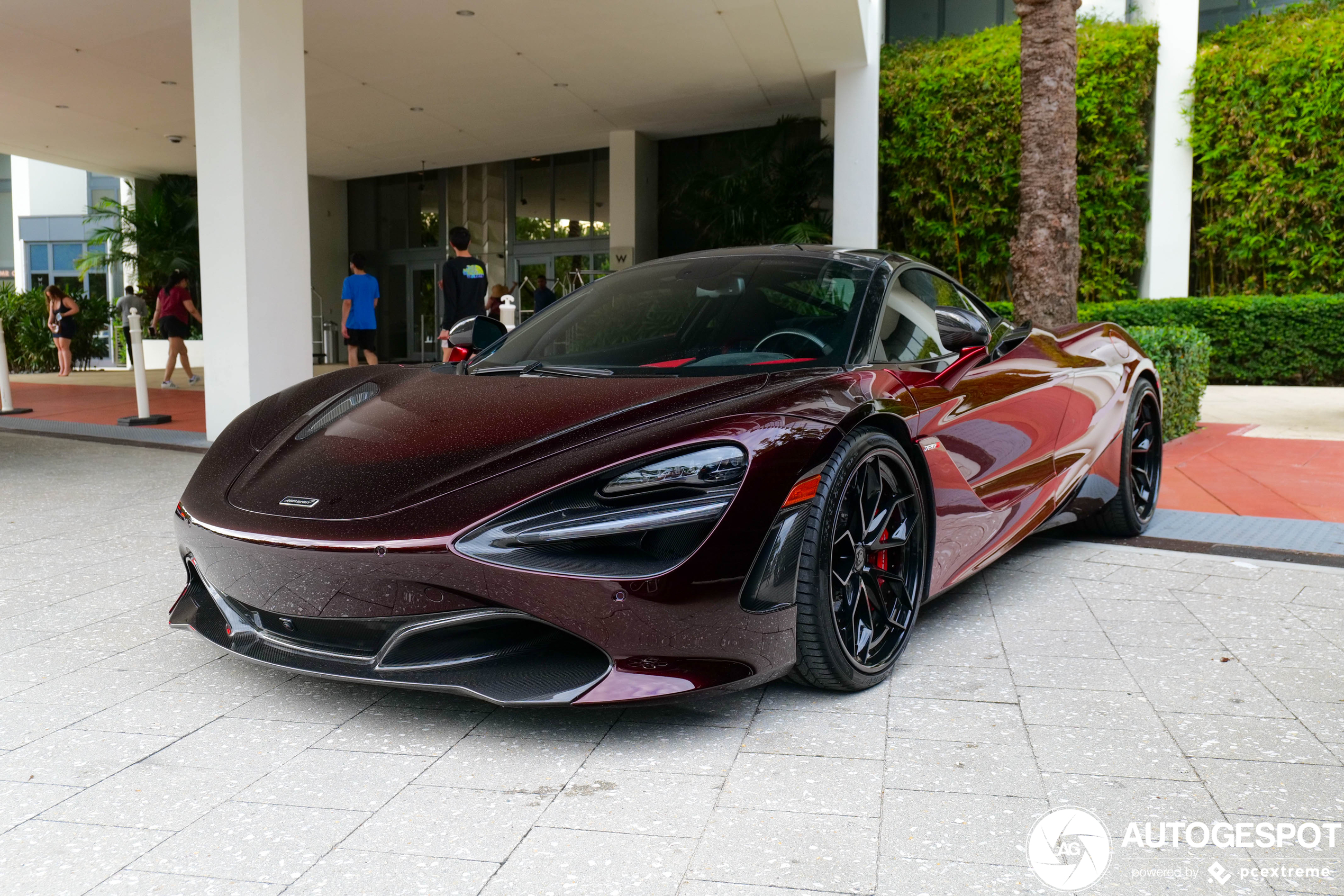 McLaren 720S MSO Velocity Edition zien we schitteren in het zonnetje