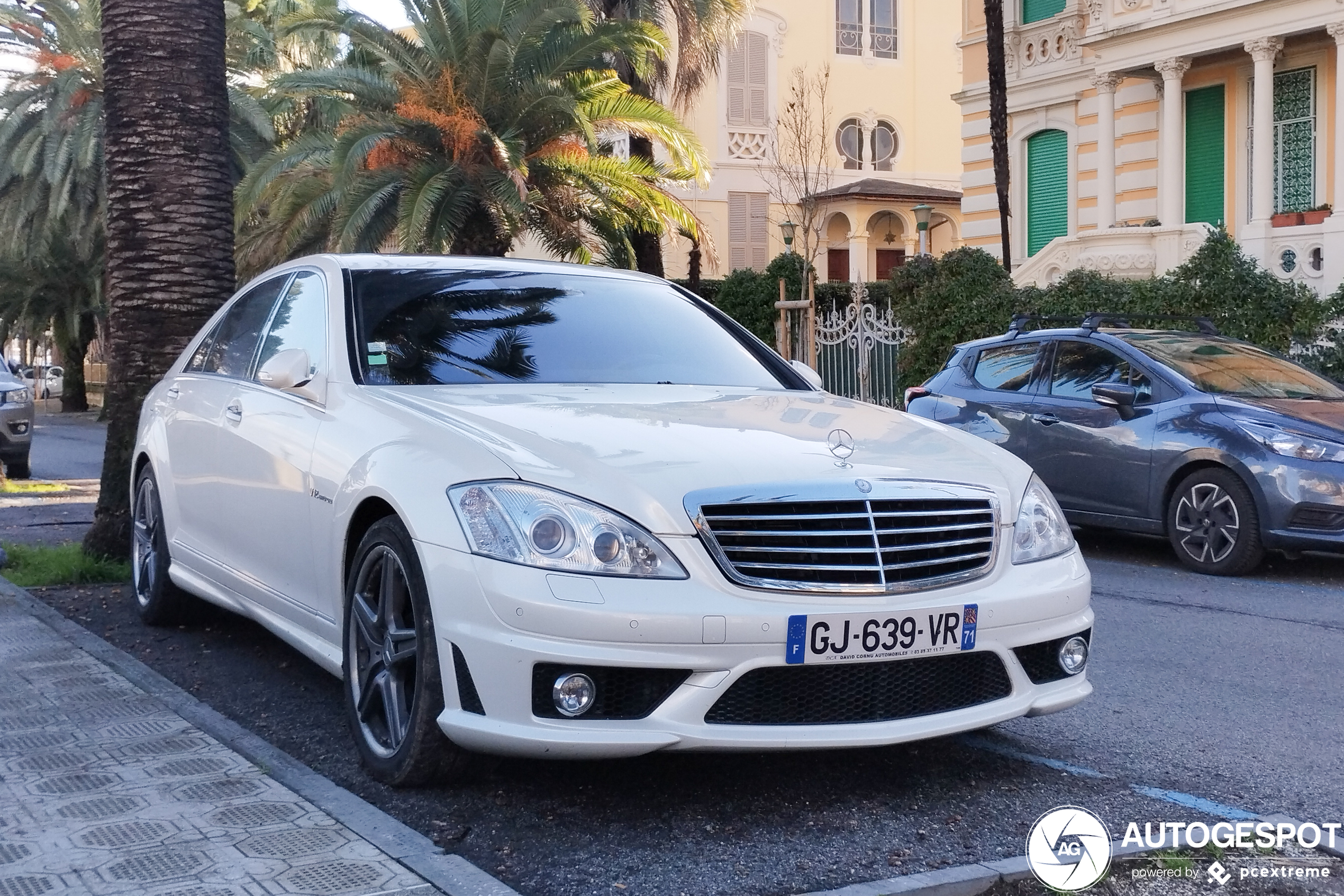 Mercedes-Benz S 65 AMG V221