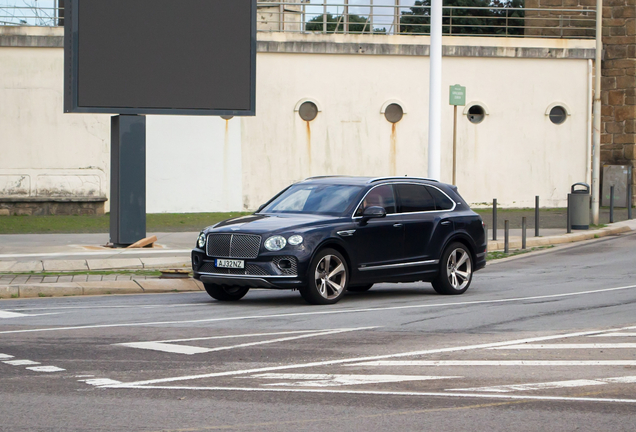 Bentley Bentayga Hybrid 2021 First Edition