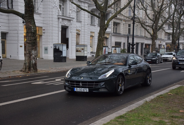 Ferrari FF