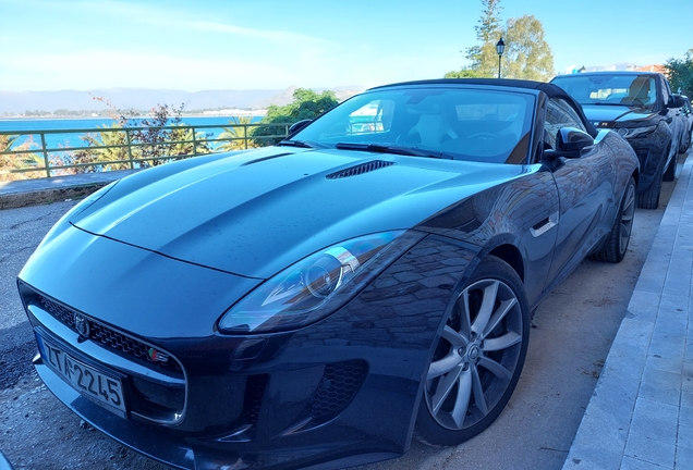 Jaguar F-TYPE S Convertible