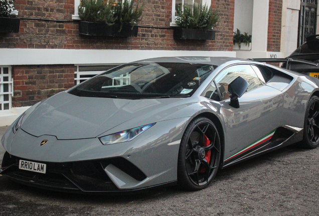 Lamborghini Huracán LP640-4 Performante