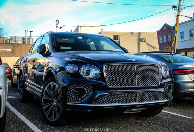 Bentley Bentayga V8 2021