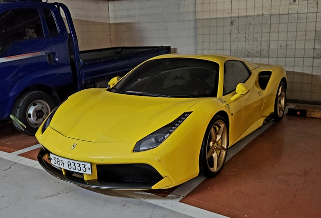 Ferrari 488 Spider