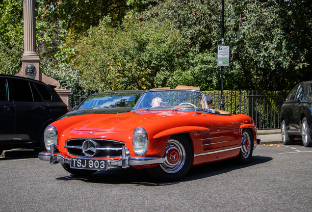 Mercedes-Benz 300SL Roadster