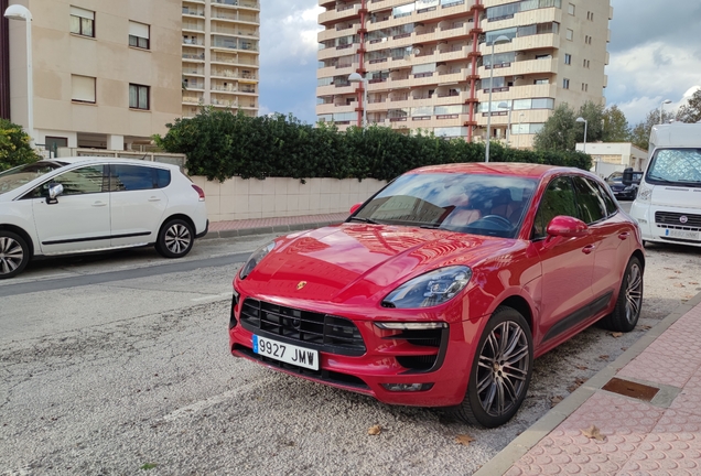 Porsche 95B Macan GTS