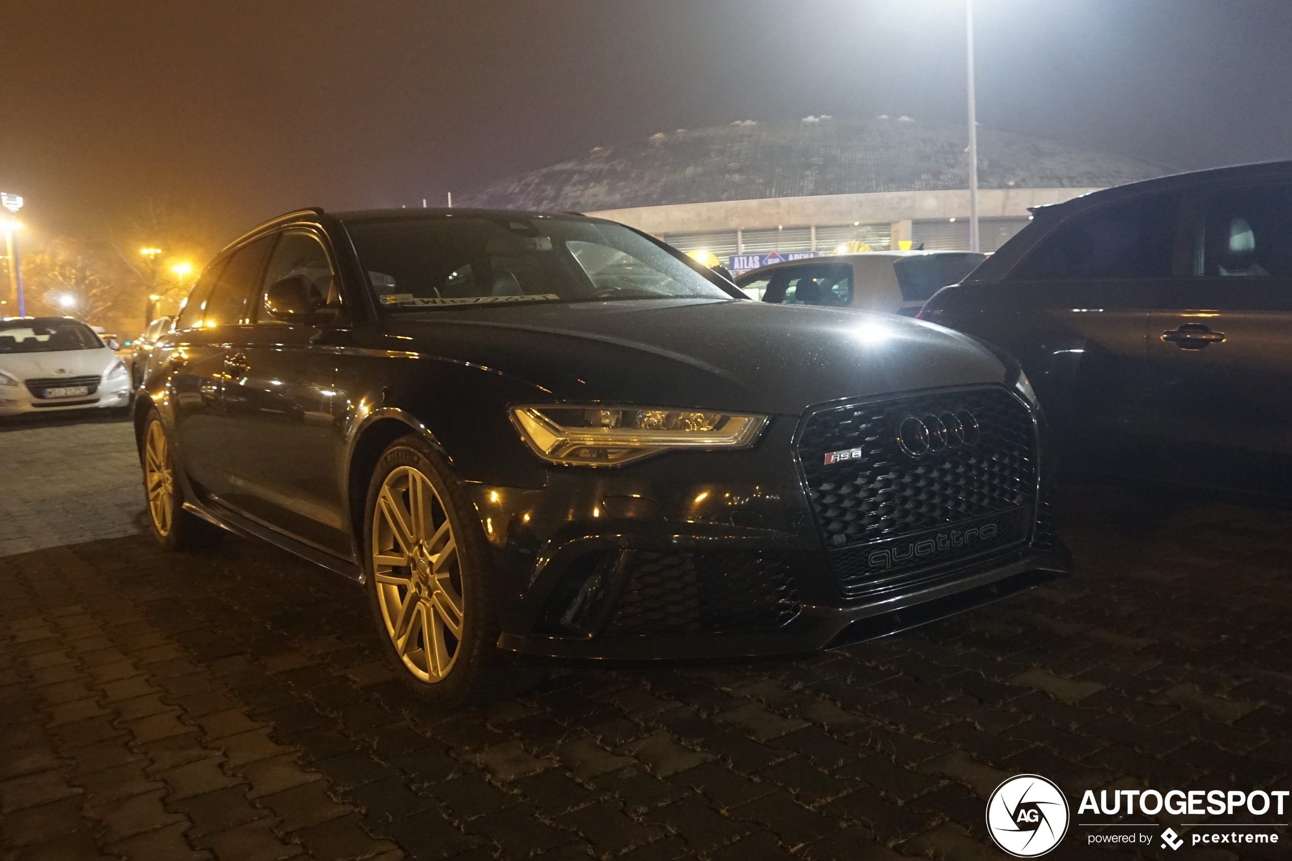 Audi RS6 Avant C7 2015