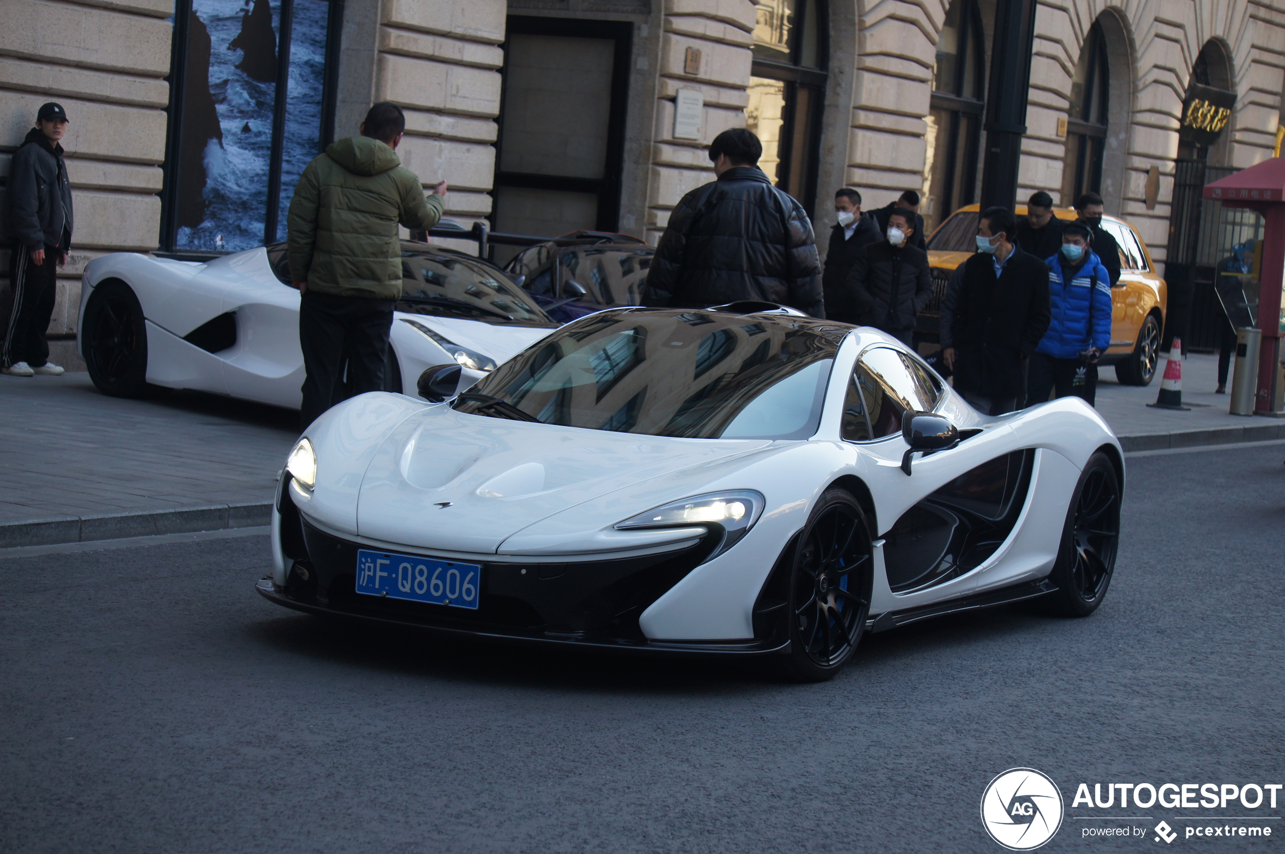 McLaren P1