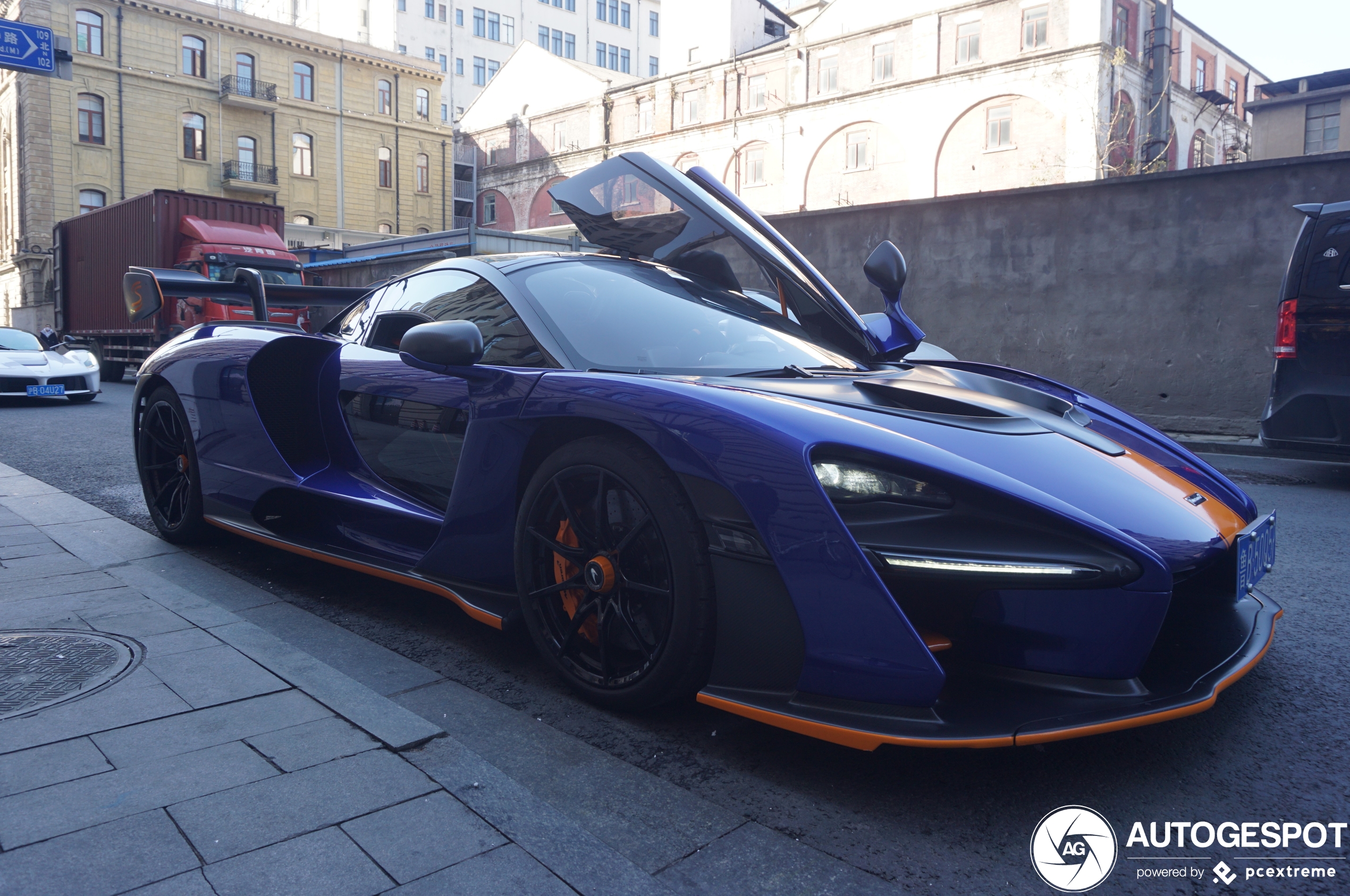 McLaren Senna