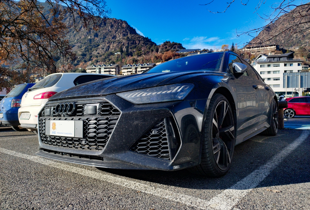 Audi RS6 Avant C8