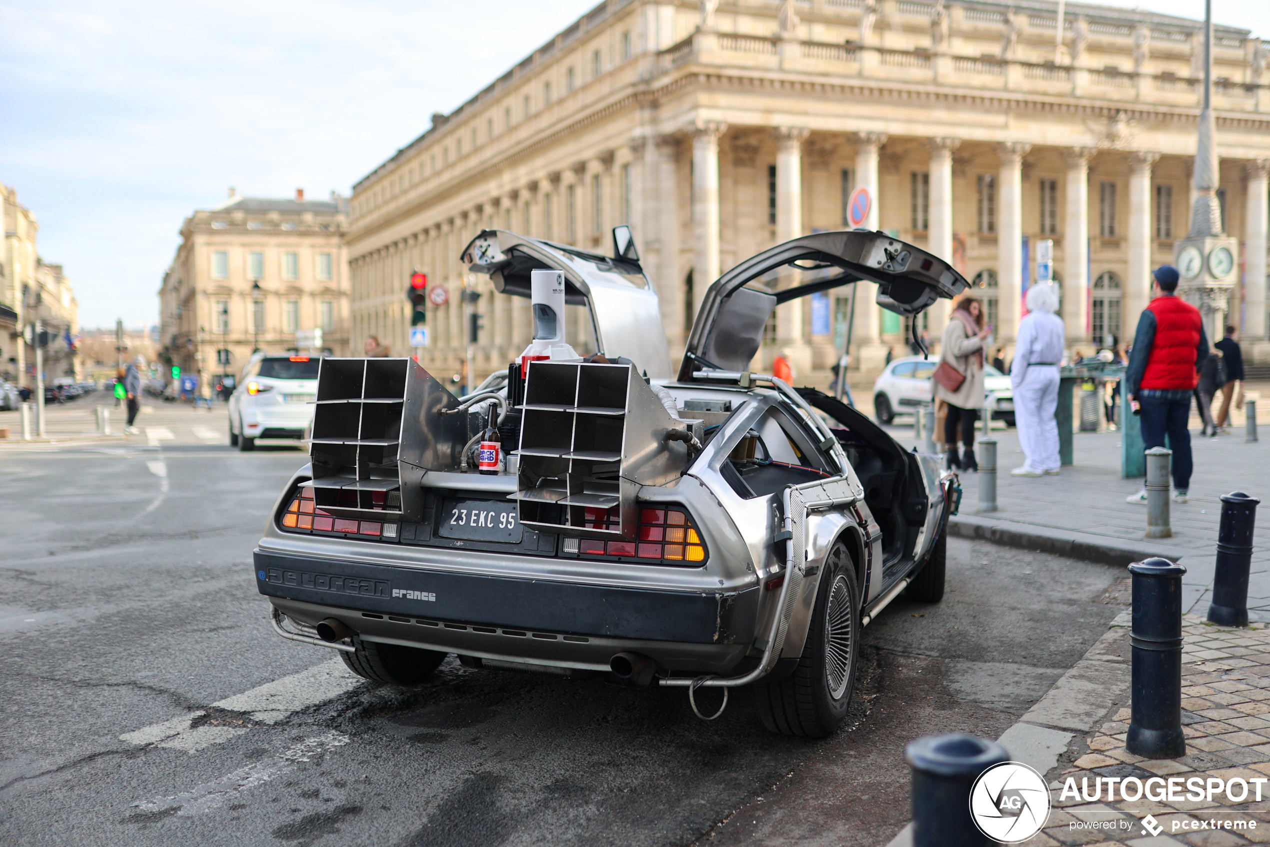 DeLorean DMC-12