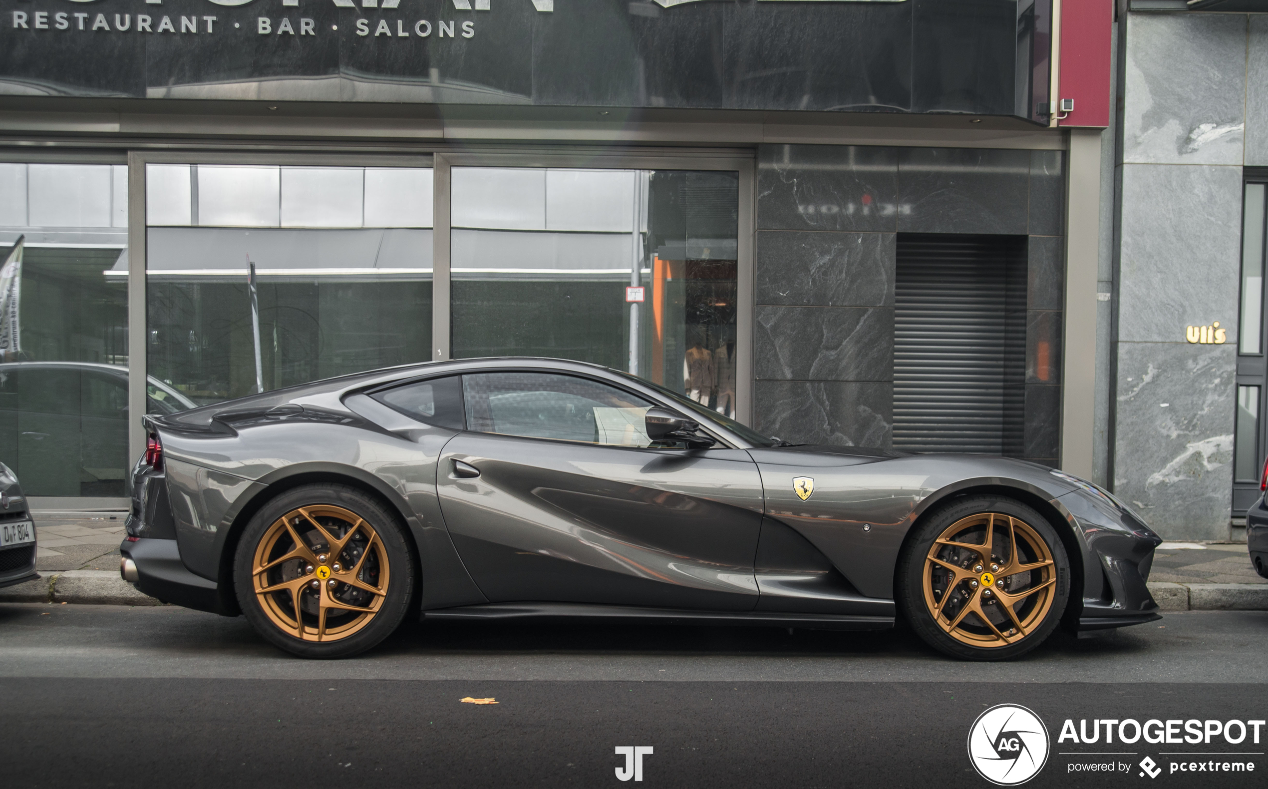 Ferrari 812 Superfast