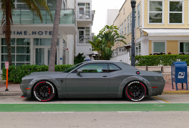 Dodge Challenger SRT Demon