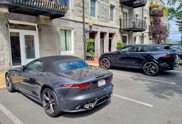 Jaguar F-TYPE R Convertible 2020