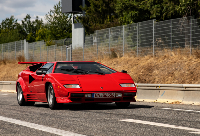 Lamborghini Countach 5000 Quattrovalvole