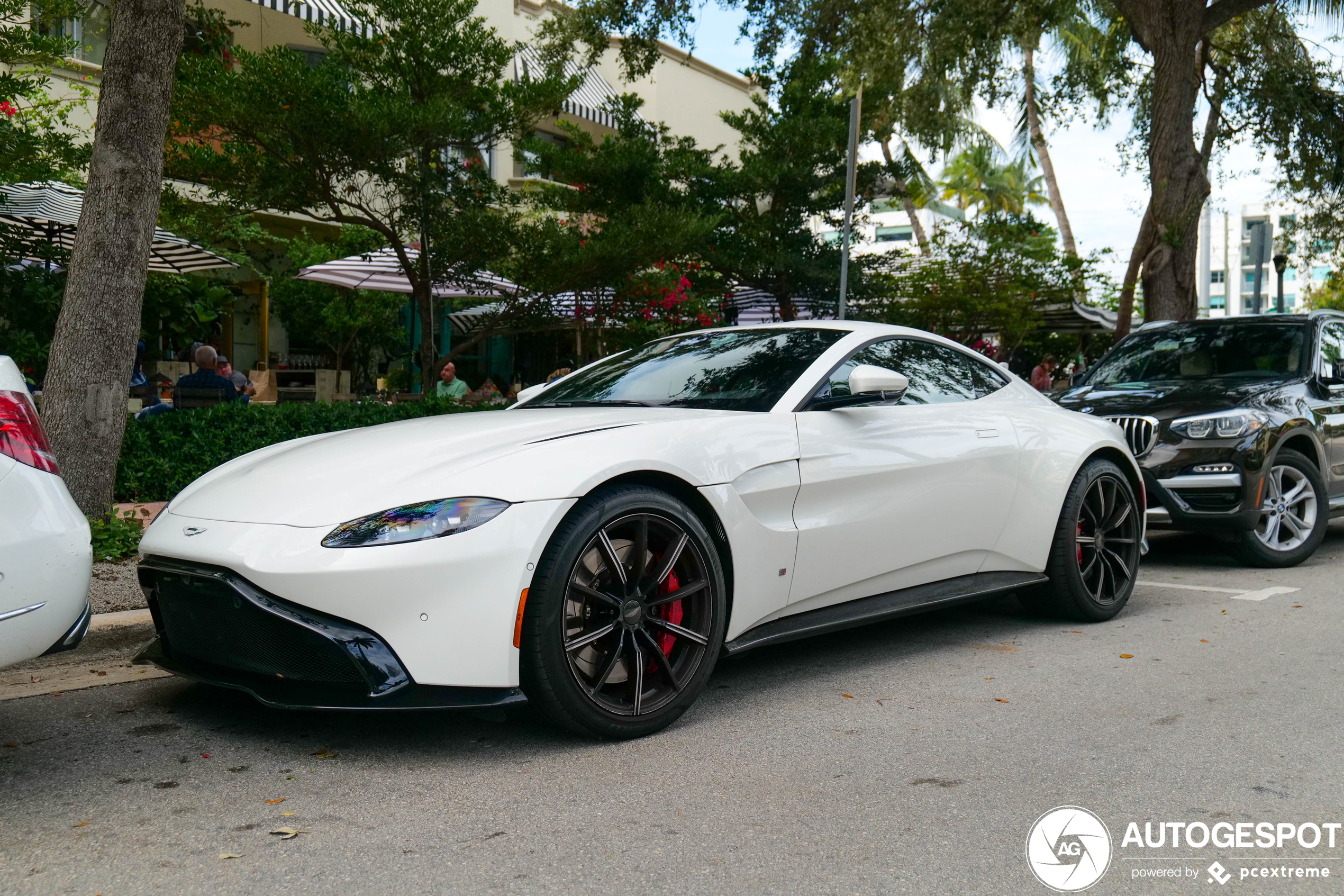 Aston Martin V8 Vantage 2018