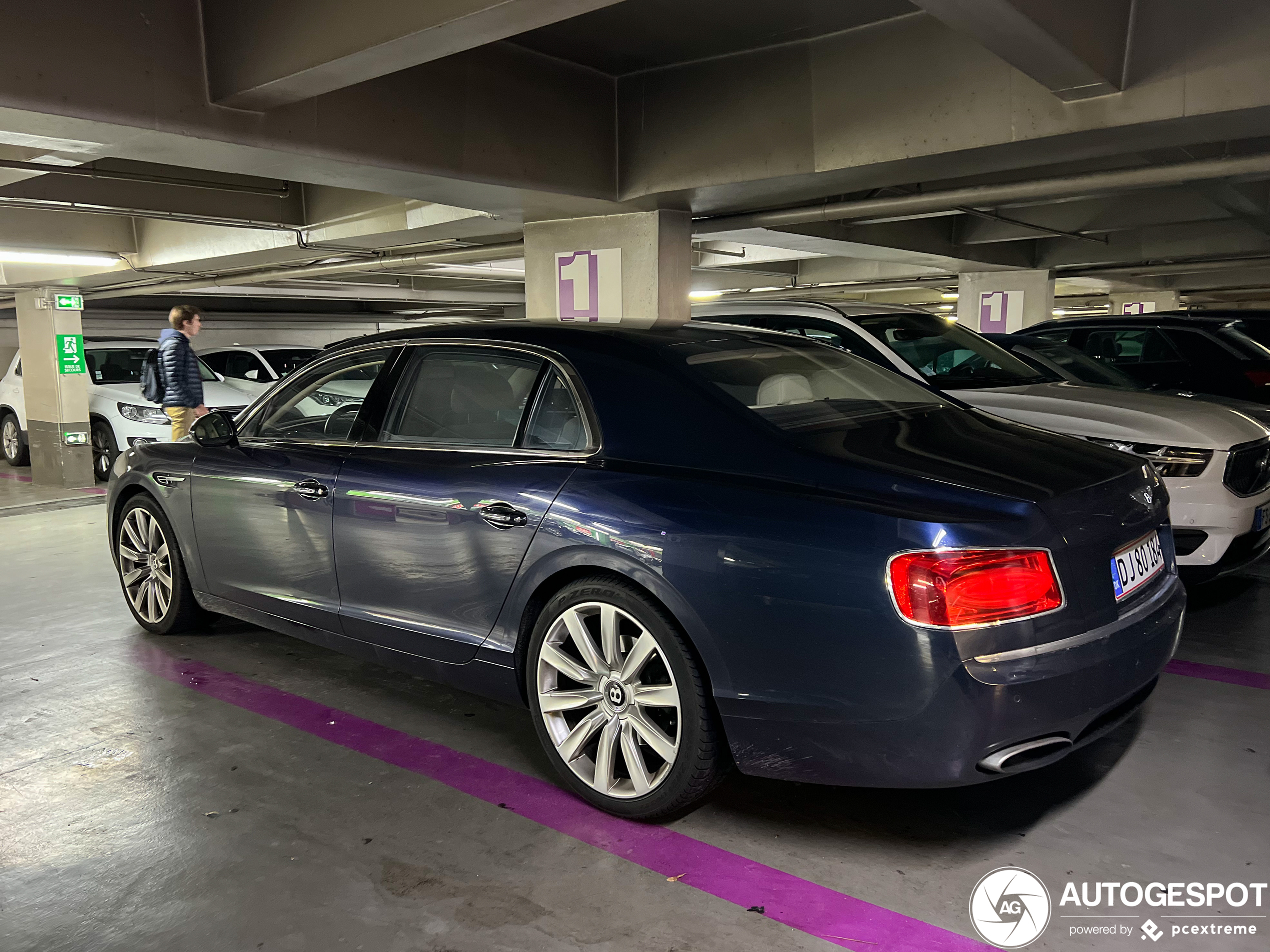 Bentley Flying Spur W12