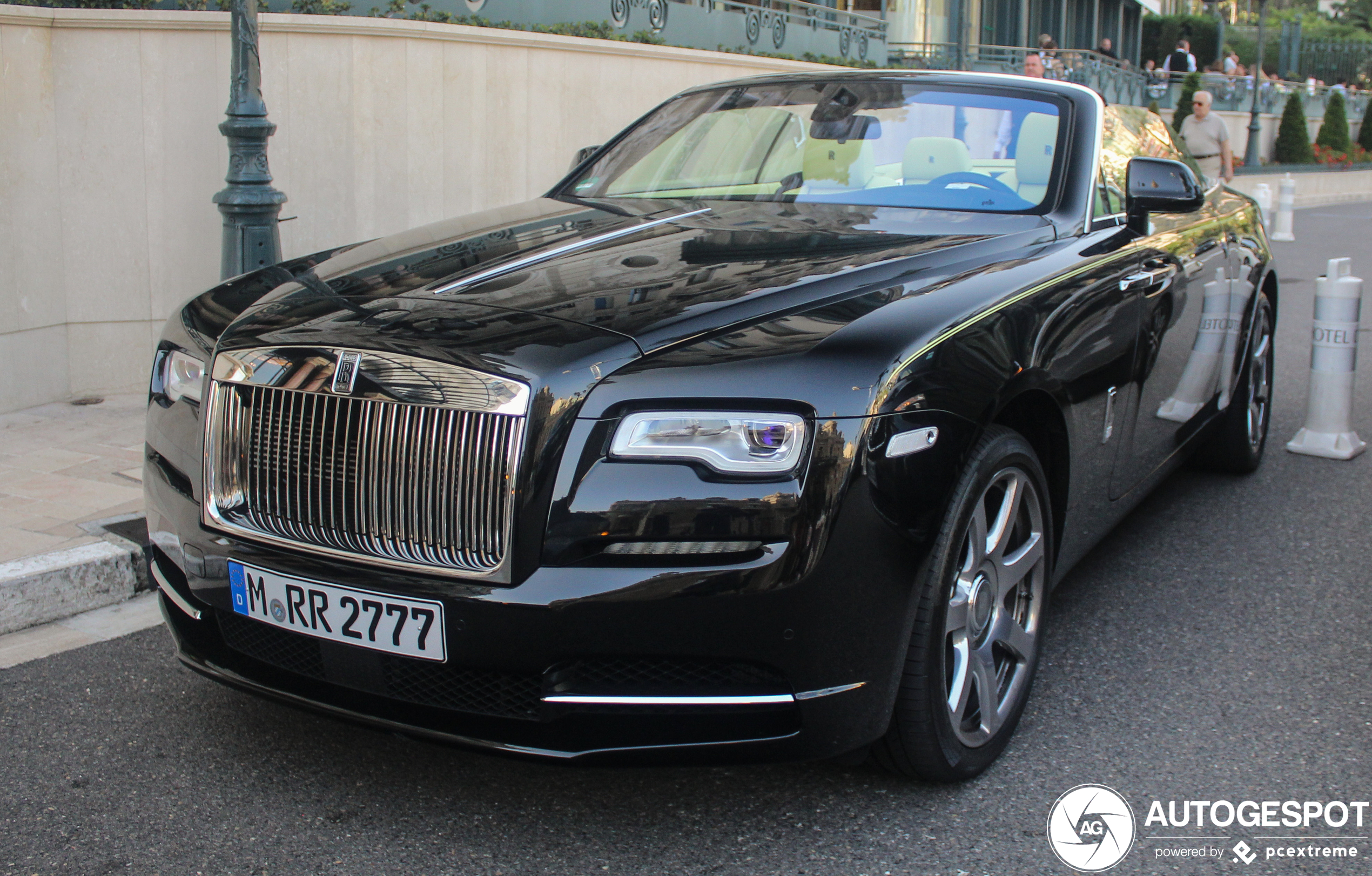 Rolls-Royce Dawn