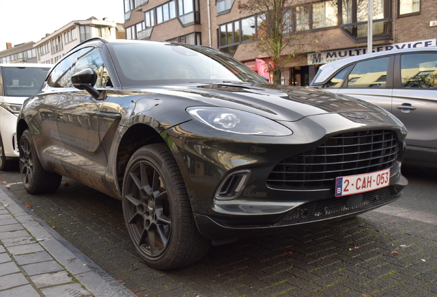 Aston Martin DBX