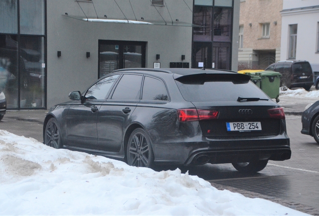 Audi RS6 Avant C7 2015